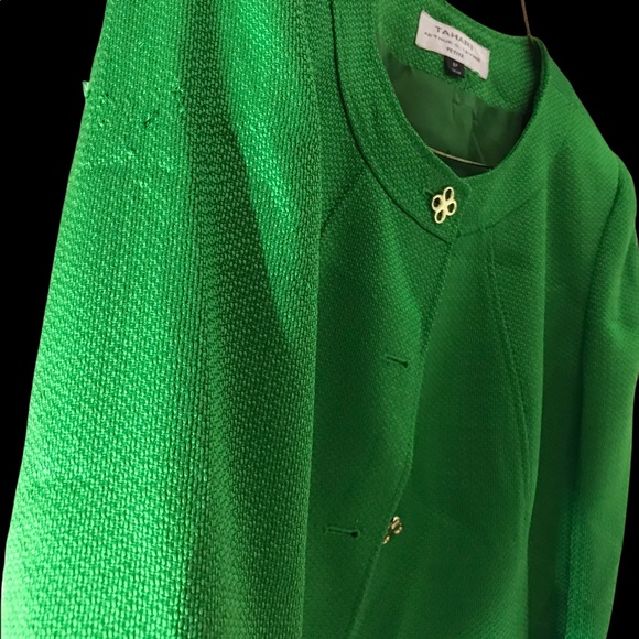 Tahari Blazer - Picture 5 of 11